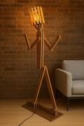 Ayarlanabilir Ahşap İnsan Figürlü Zemin Lambası