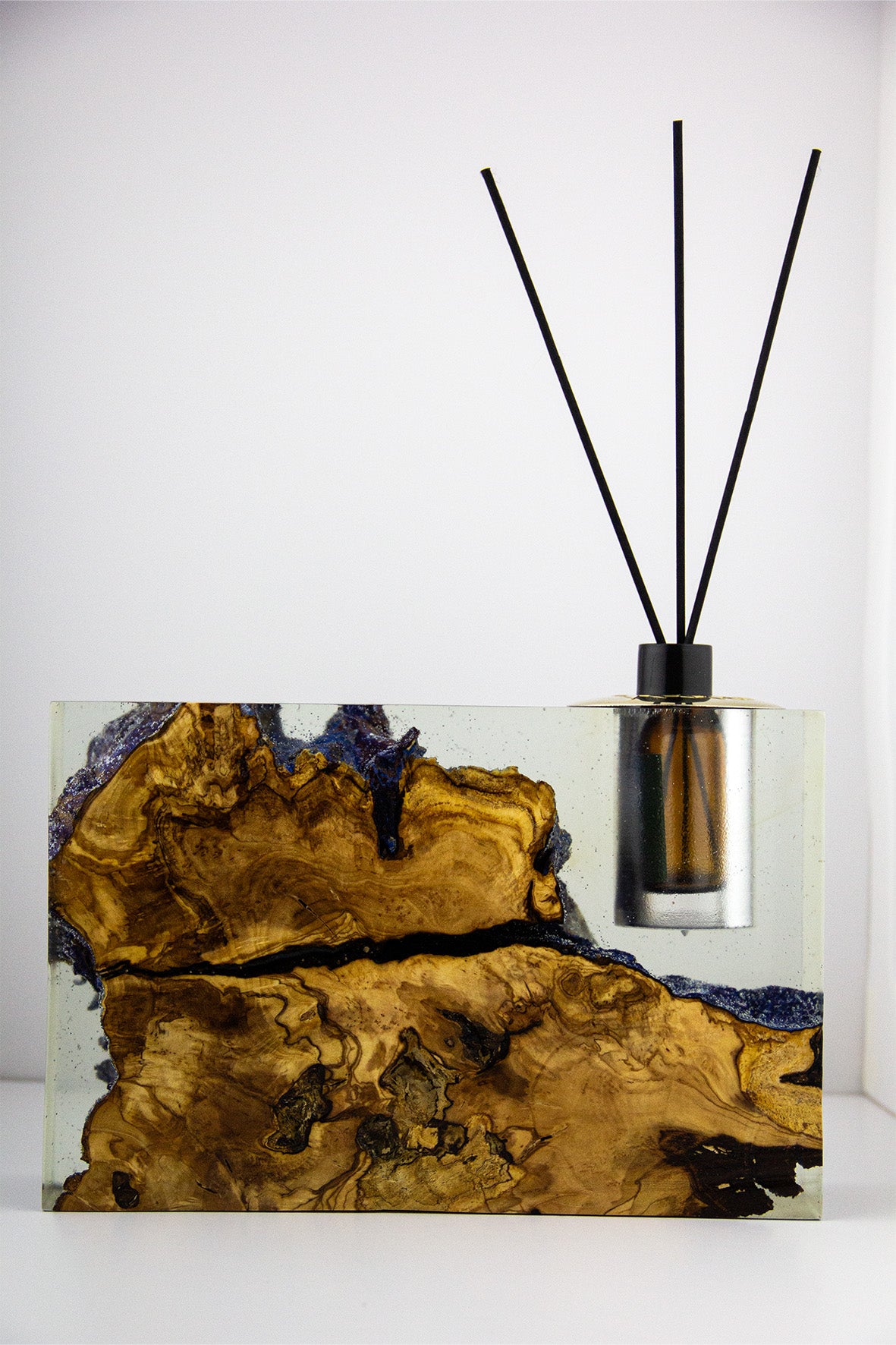 Büyük Boy El Yapımı Epoksi & Zeytin Ağacı Reed Diffuser (MAVİ)